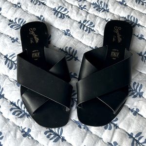 Seychelles black sandals - size 6